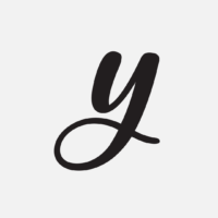 Felousia - Elegant Serif Font